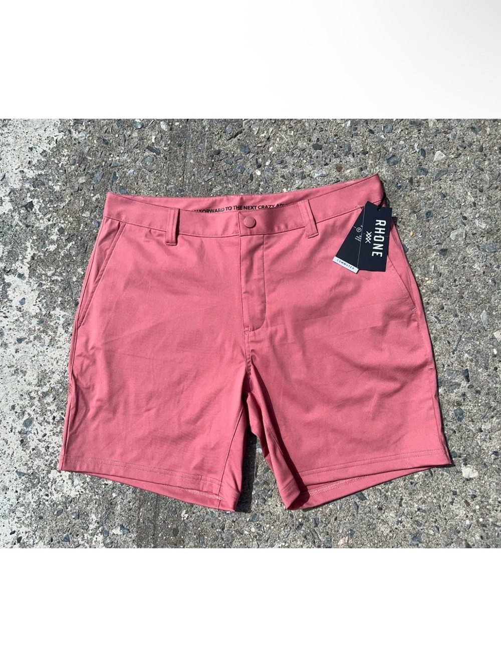 Rhone 7” Commuter Short Nantucket Red Mens 32 Standard Fit NWT
